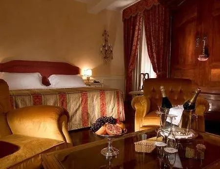 Ξενοδοχείο Hotel Real Fini San Francesco Μόντενα